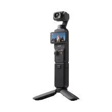 गैलरी व्यूवर में इमेज लोड करें, DJI Osmo Pocket 3 mounted on extendable tripod mini-grip in standing position