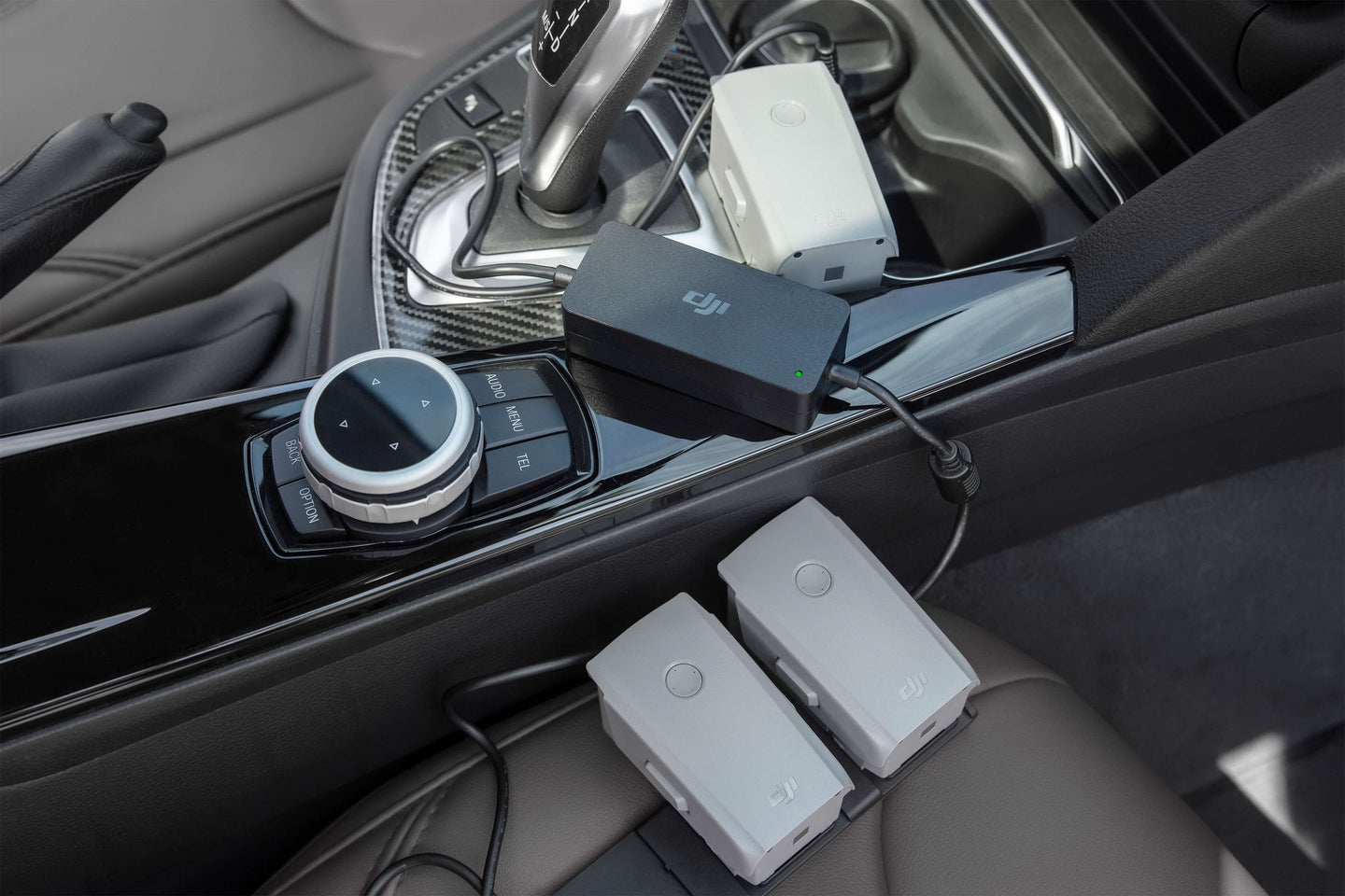 Mavic Air 2 Car Charger
With Two Batteries.