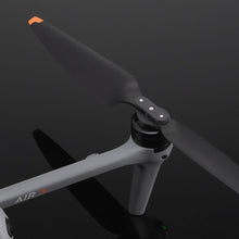 गैलरी व्यूवर में इमेज लोड करें, DJI Air 3 Low-Noise Propellers (2 Pairs)

