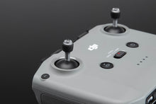 ಗ್ಯಾಲರಿ ವೀಕ್ಷಕಕ್ಕೆ ಚಿತ್ರವನ್ನು ಲೋಡ್ ಮಾಡಿ, DJI RC-N1/N2 Control Sticks

